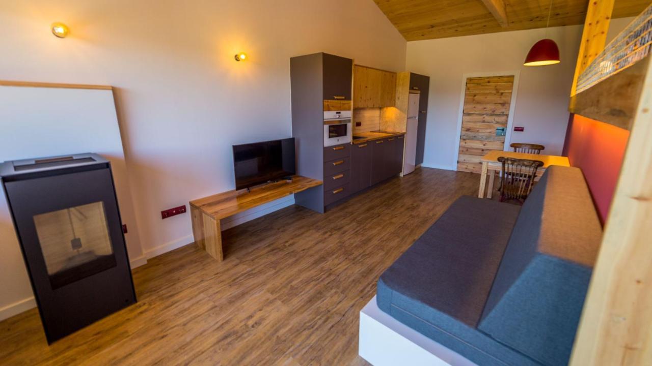 Eco-Apartaments Cal Rossa de Taús Exterior foto
