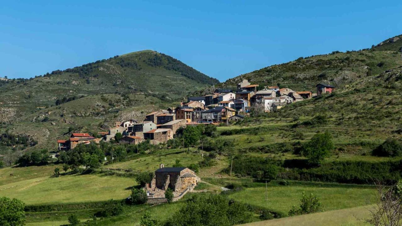 Eco-Apartaments Cal Rossa de Taús Exterior foto