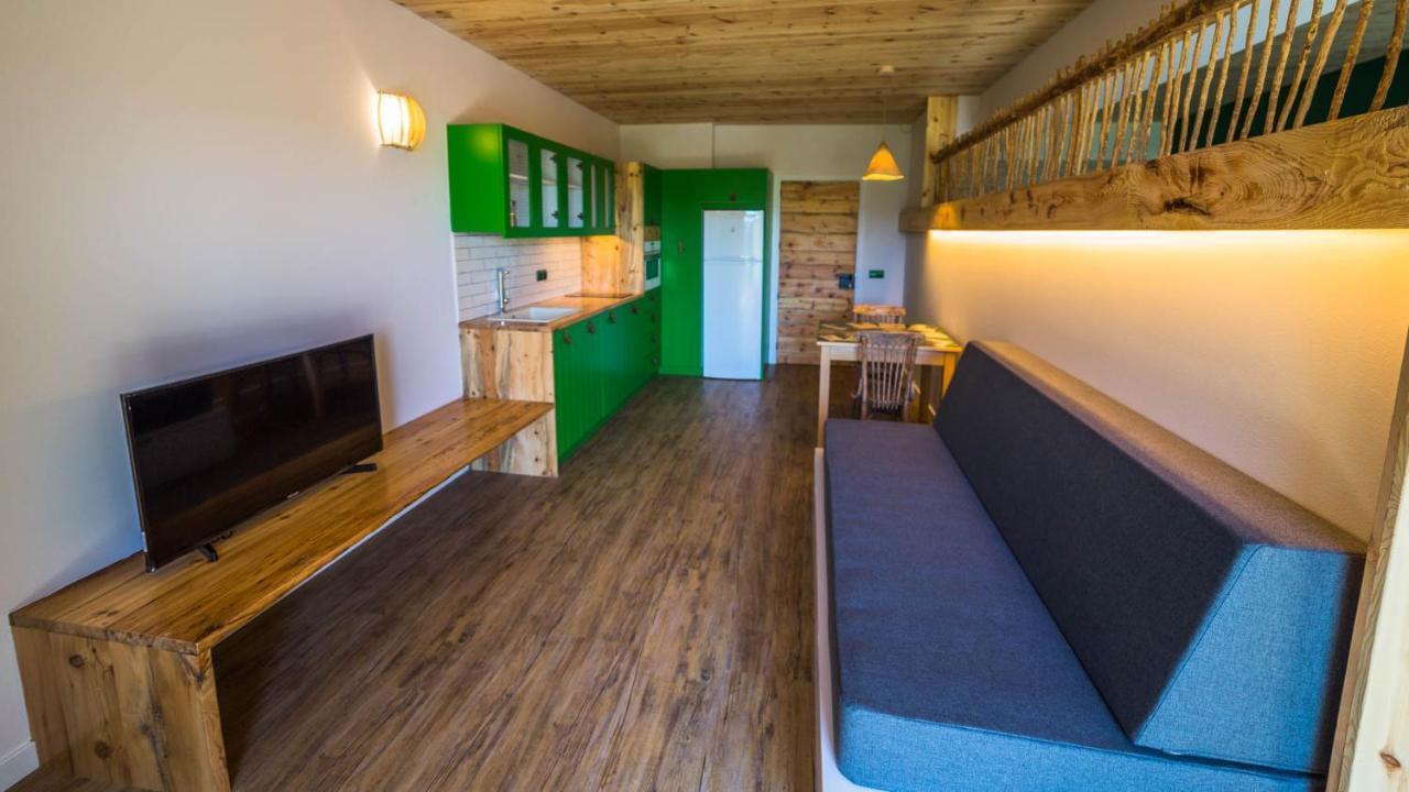 Eco-Apartaments Cal Rossa de Taús Exterior foto